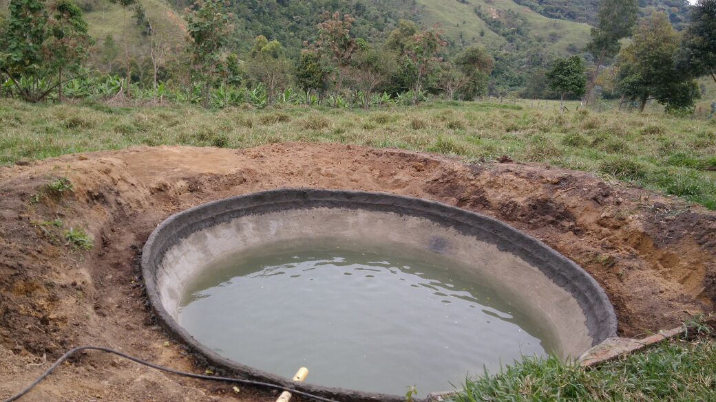 Reservorio para guardar agua en temporada seca